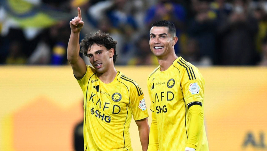 降维打击！慢镜看菲利克斯传射，打C罗背上造爆笑名场面进球