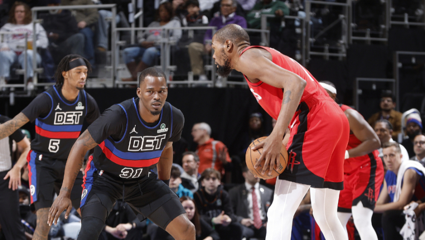 杜兰特vs活塞32分集锦：背靠背再战40分钟+死神降临助火箭取胜