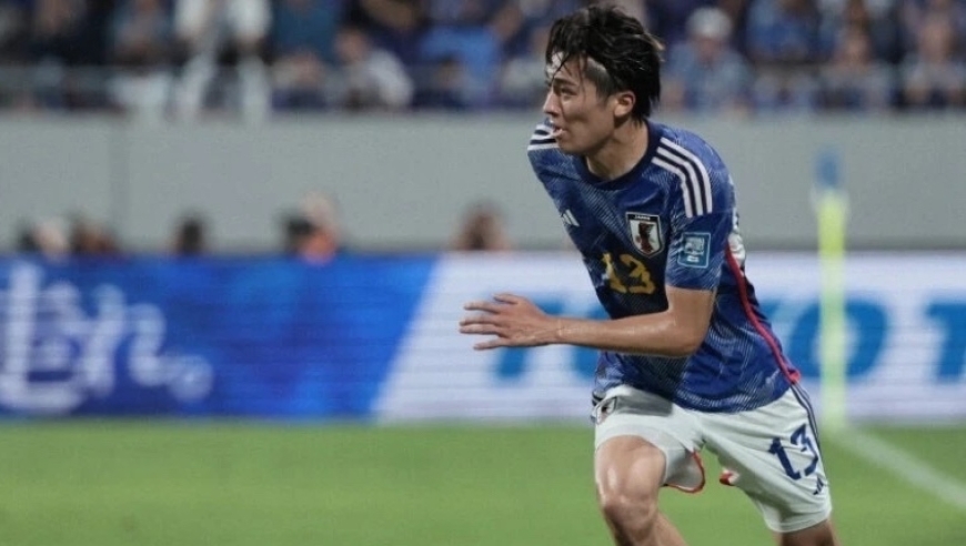 无语！25岁日本国脚被65岁女性跟踪+骚扰，对方想跟他发生关系