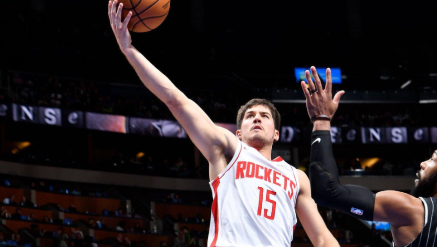 谢泼德成火箭19分逆转功臣！首次连续两场20+ 打满末节乌度卡获狂赞