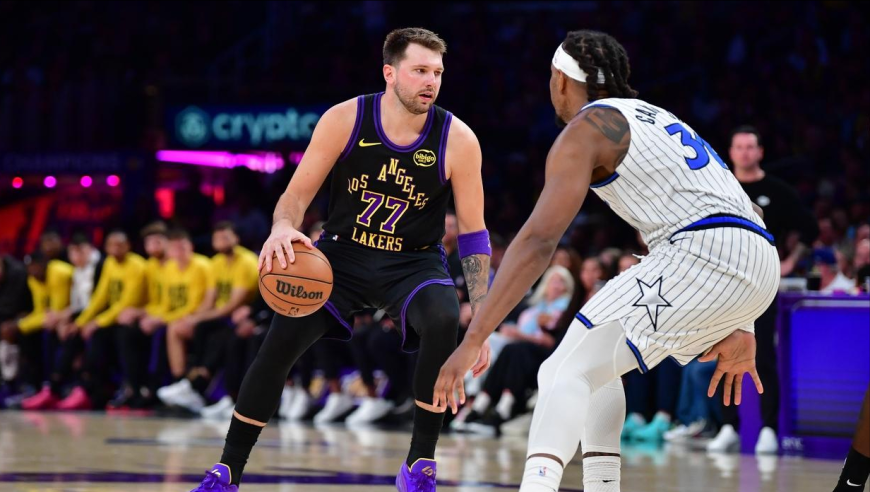 湖人1分惜败魔术！东契奇24投8中效率极低，最后时刻甩锅引争议