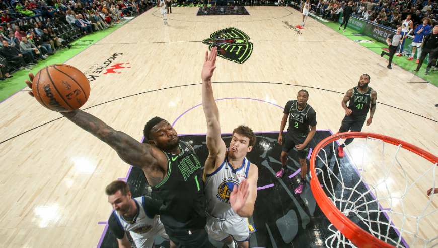 勇士鹈鹕决胜时刻：勇士连拿9分打回悬念 穆雷复出连拿4分定胜局