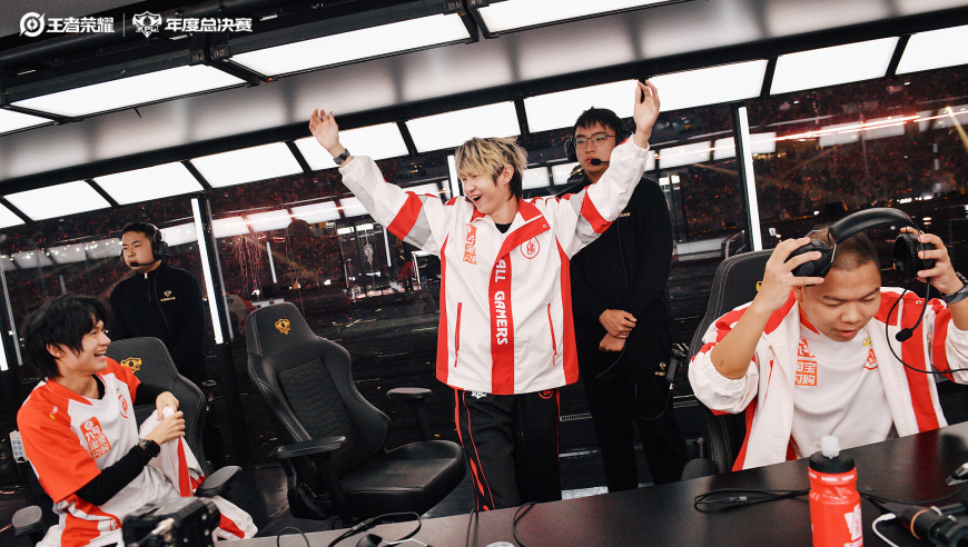 KPL开始“制裁”AG，新增8项全年数据单项奖，AG仅两人获奖，一诺没一项达标！