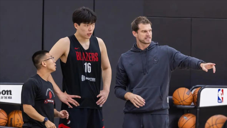 12中1打18分钟，一周内两度被3分绝杀！开拓者临时主帅或提前下课