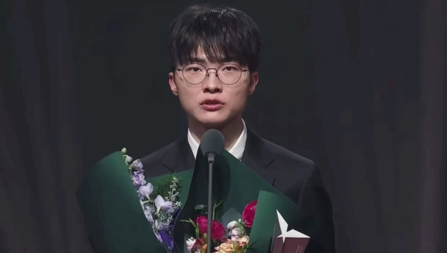 Faker与韩国总理谈打职业初衷，从开始担心能否赚钱到找到人生意义