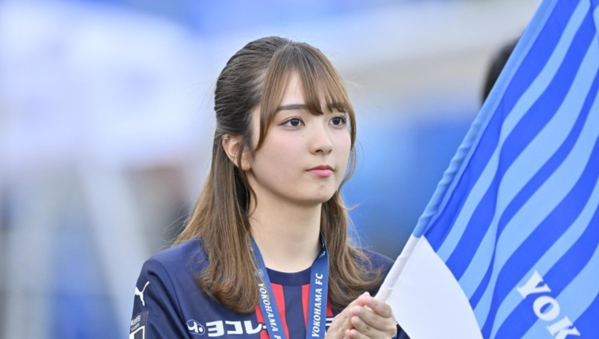 J联赛降级队再遭打击！17岁胜利女神宣布毕业 球迷进场都为拍她