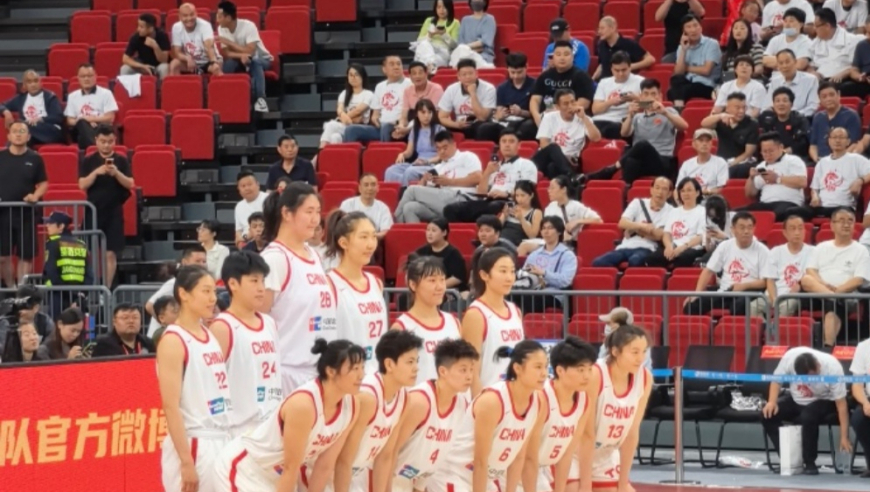 张子宇国家队首秀集锦！高效砍下18分7板 再现经典姚明式助攻