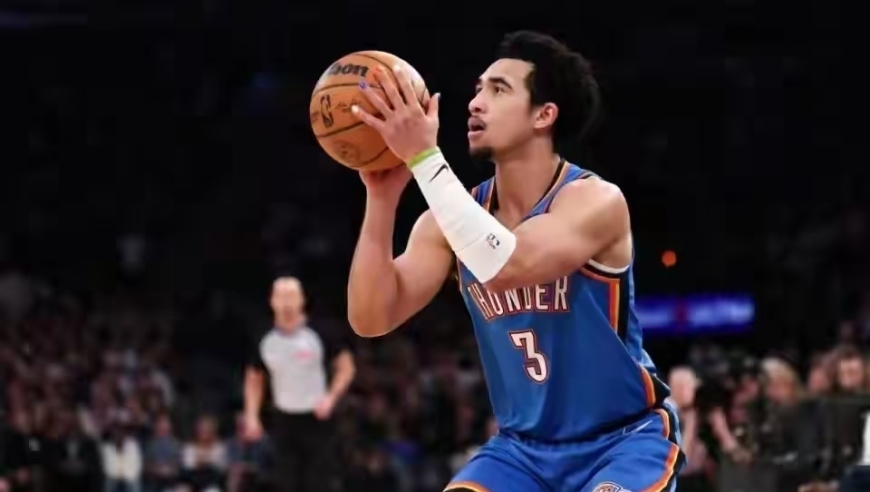 雷霆又现神操作！第四核白菜价续约，比底薪都便宜，场均26分钟14+3+3