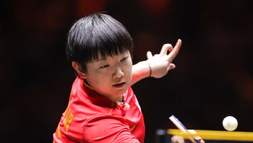 德比战连续横扫！孙颖莎3-0晋级八强，静待王艺迪大战日本削球手