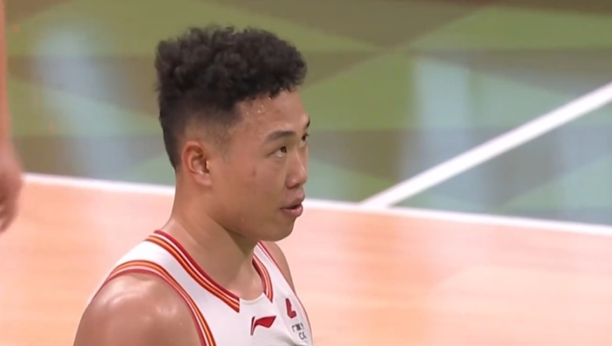 杨鸣：我下课与贺希宁有直接关系 他打辽宁两场得了61分