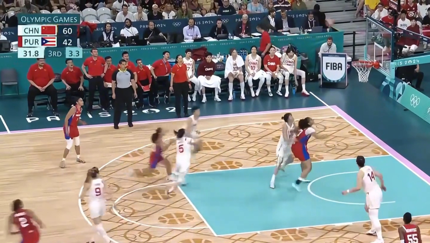 体坛记忆｜打篮球还是打擂台？对手太嚣张了！