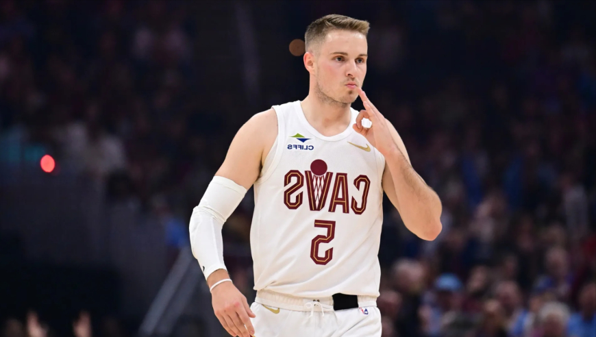 我要验牌！梅里尔32分集锦：半场9中9全场9记三分刷新生涯纪录