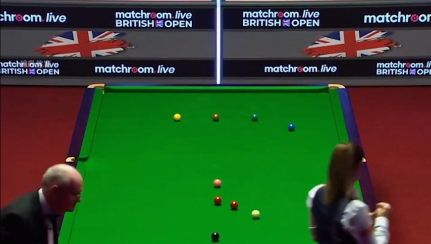 体坛记忆｜斯诺克狗血对决！前任夫妻赛场零交流，艾文斯拒握前夫手引全场嘘声