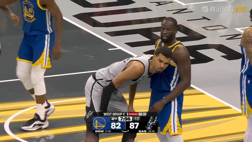 这球不算？文班空接暴扣对着追梦怒吼庆祝 追梦回喷引爆双方冲突