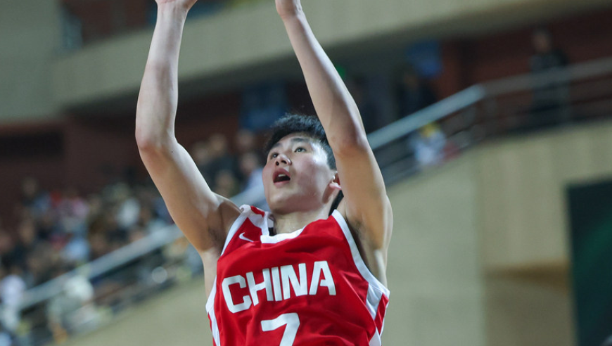 创纪录！中国U19男篮47分狂胜德国俱乐部 陈家政13分引5人上双