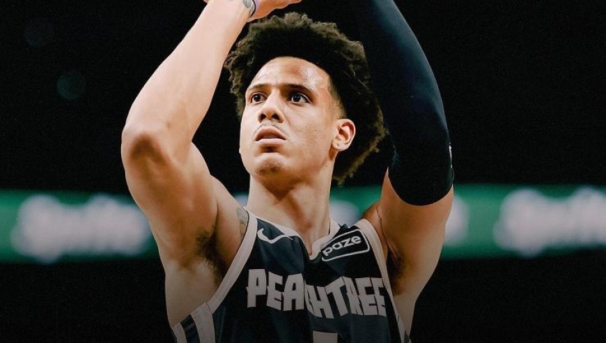 水货状元爆发鹰王31+9+8难救主，超级新秀6记三分，黄蜂擒鹰9连胜