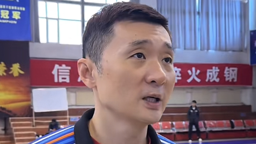 CBA首位下课主帅诞生：率队只打了5场比赛，开赛仅2周就惨遭解雇