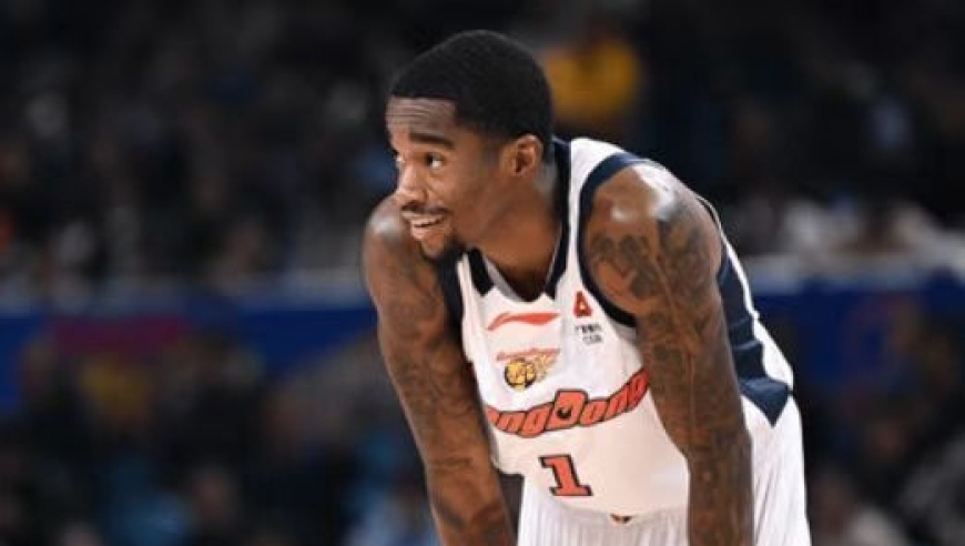 广东三外援60分夺首胜：奎因29+6+7+5+6三分 成攻传核心