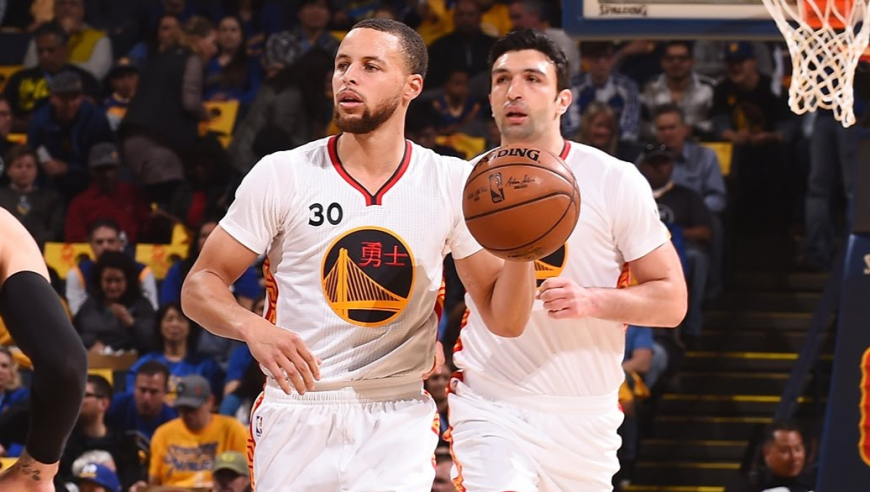 库里新春封神之夜！带病狂砍43分勇士46分大胜快船丨正经讲故事
