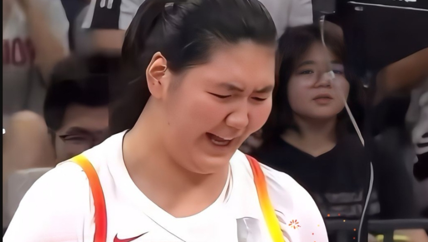 正播广东女篮VS山东女篮第4节，张子宇终结广东女篮的14连胜