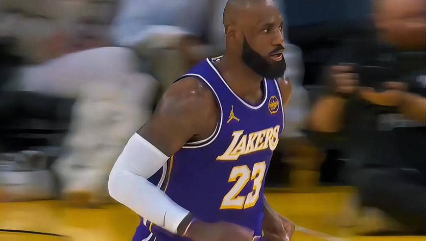 扛起湖人！詹姆斯上篮+两送助攻包办湖人全部7分对轰雄鹿全队