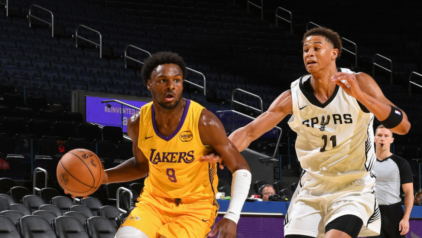 NBA夏联：湖人逆转马刺贝兹利27+13准绝杀 布朗尼2分克内克特25分