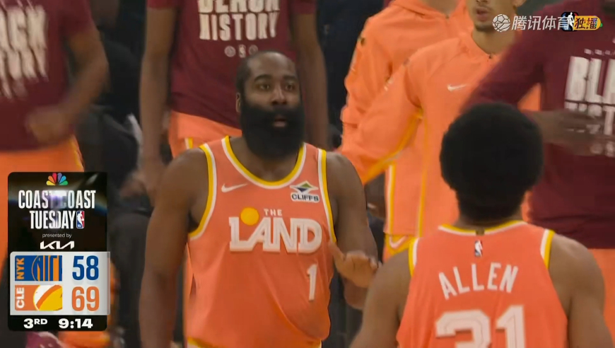 没打过这么富裕的仗！米切尔发力送抢断 哈登被放空直接三分打停对手