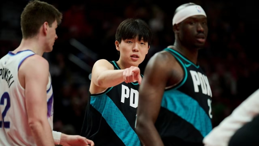 杨瀚森机会来了！开拓者中锋突然赛季报销，拓记：瀚森在改变打法