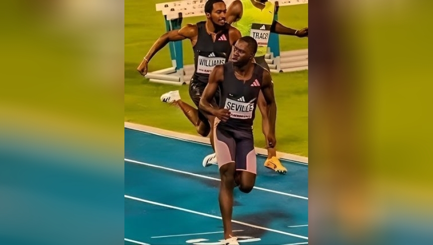 9秒82！牙买加传奇横空出世，终点前大放水，回头望月戏耍莱尔斯｜体坛记忆