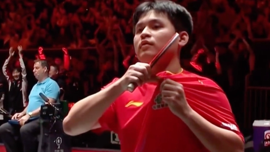 太燃！20岁林诗栋打崩张本智和 亲吻国旗：感谢信任 没让大家失望