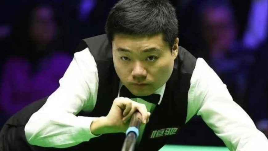 体坛记忆｜丁俊晖火力全开 决胜局细腻走位 用实力叫板奥沙利文