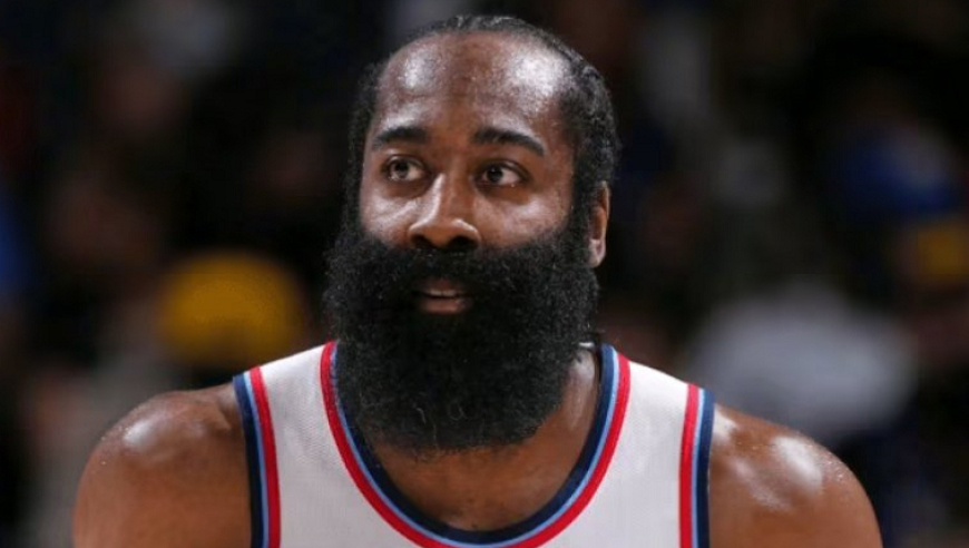 库里轰49+9记三分仍无缘今日最佳！对不起，你碰到创纪录的哈登了