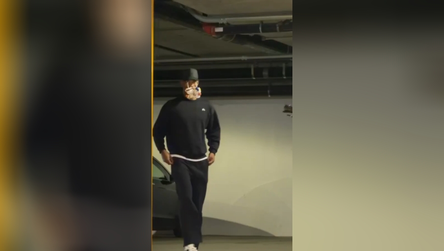 巴特勒的时尚越来越抽象了！