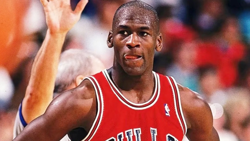 乔丹传：乔丹第一次复出堪比发动战争？