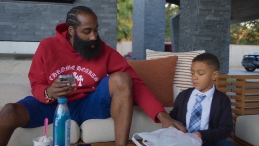 快船战绩回暖，哈登却翻车！突被曝还有一个儿子，网友：审美没骗人