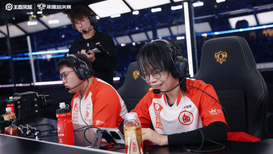 AG春节好消息一波接一波，两大FMVP强势回归，AG经理透露春季赛目标！