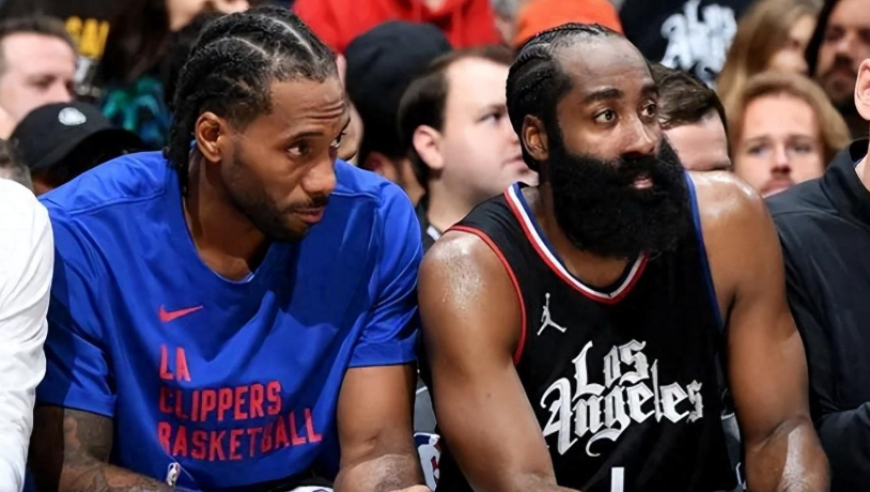 哈登带病出战！小卡脚踝伤情成谜引热议 美球迷吐槽：赶紧退役吧