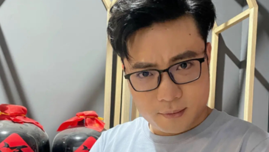 大司马突然开启直播，并透露复播时间，首播邀请小团团一起来玩