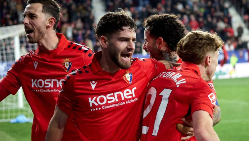 西甲最新积分战报：奥萨苏纳翻盘绝杀，马略卡险胜，皇马紧追巴萨