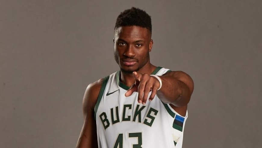 重磅签约！创造NBA历史！雄鹿杀疯了！字母哥，该夺冠了吧！