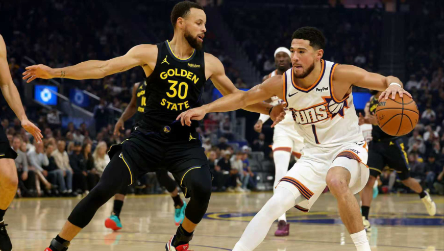 得分机器！布克空砍38+5集锦 不满被库里打到脸部喷裁判吃技犯