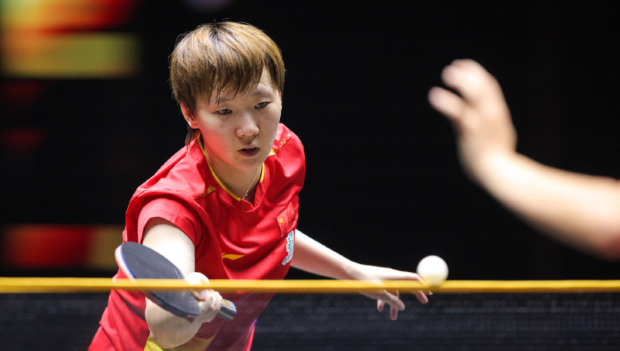 王曼昱vs张本美和制胜局全程：看曼昱关键分如何顶住压力强势终结