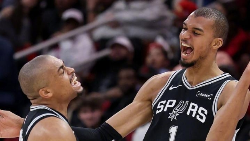 文班亚马38+16+5封盖，福克斯29分力压状元郎，马刺双杀东部第一