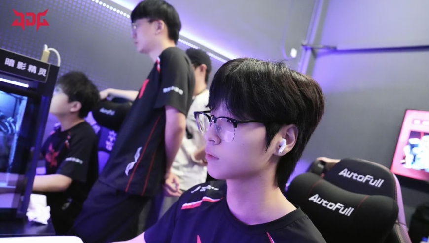 VCTCN：stew瞬狙三杀势不可挡，JDG 2-1击败TEC拿到首胜