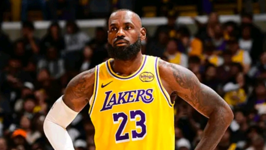 主打星 | 詹姆斯首败延续纪录！上双后细节抬头看数据 绝杀既视感