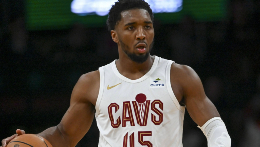 哈登的最佳搭档！骑士米切尔vs独行侠24分8助攻：太空漫步2+1美如画