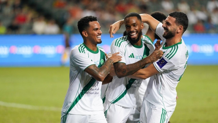 天助C罗：2-3，C罗争冠劲敌连丢3球遭大逆转，无缘反超胜利队登顶