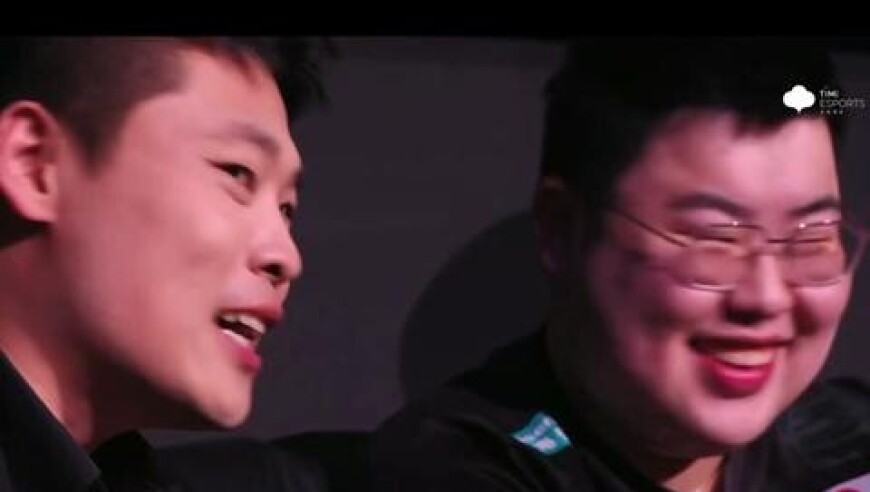 狼队在藏爆冷不敌DYG，胖皇笑容满面被人打沉默