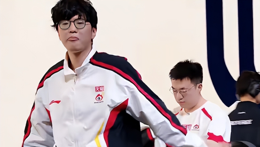 WBG2比0领先，jiejie化身龙之子关键抢龙，AL被逼入绝境真要没了