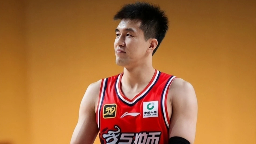 郭艾伦刚复出还能给本土得分王上课 老A8还是A8 | 篮不住嘴